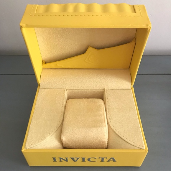 Invicta Watch Box - Picture 2 of 2